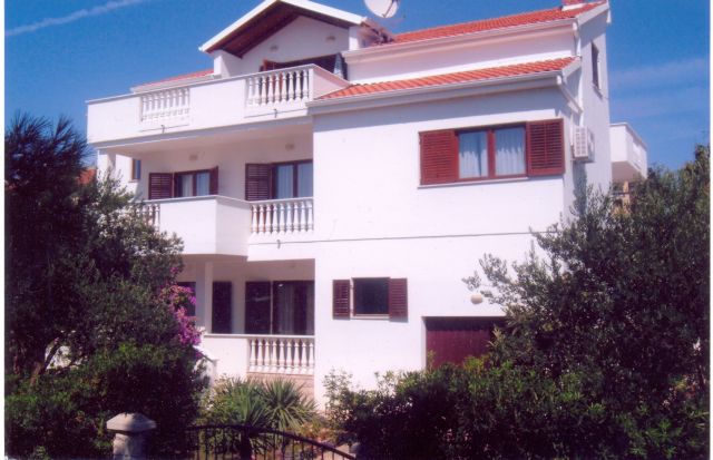 Apartments IVANKA